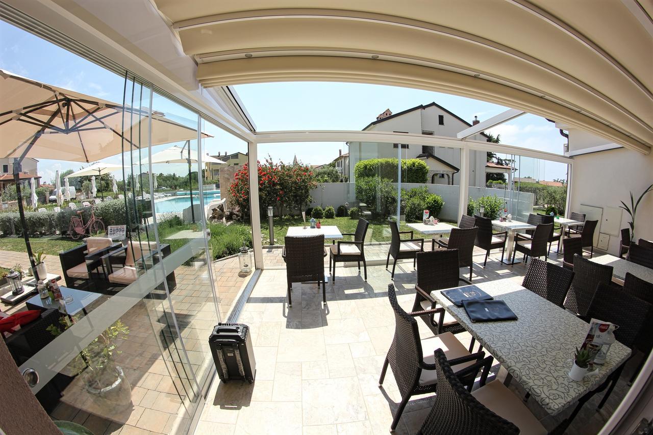 Villa Badi Lovrečica Exterior foto