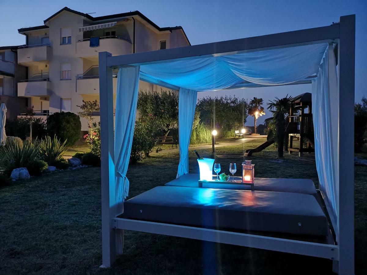 Villa Badi Lovrečica Exterior foto